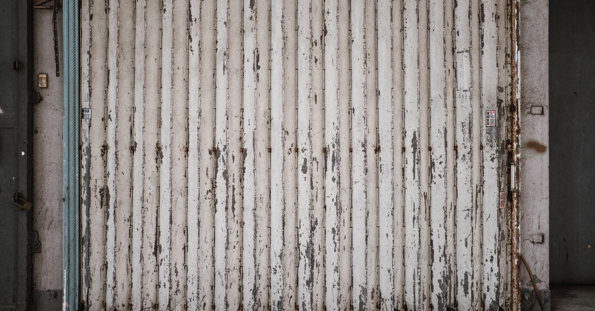 5 dicas essenciais para comprar portões basculantes com qualidade