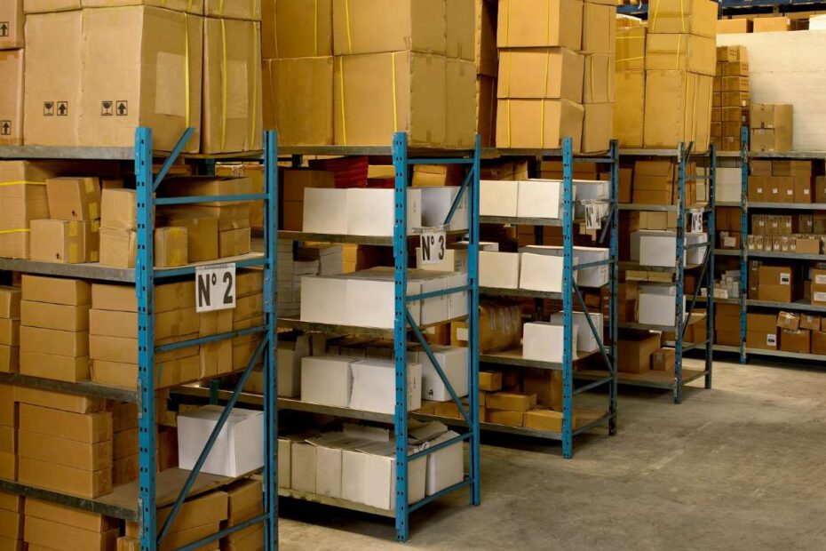 Segurança e Organização no Armazenamento Logístico